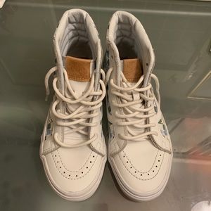 Vans ultracush high top white checkered shoe